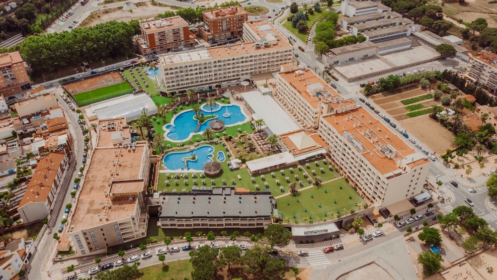 Evenia Olympic Park in LLORET DE MAR