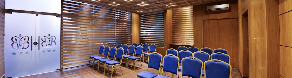 Hotel Byzance 30/70