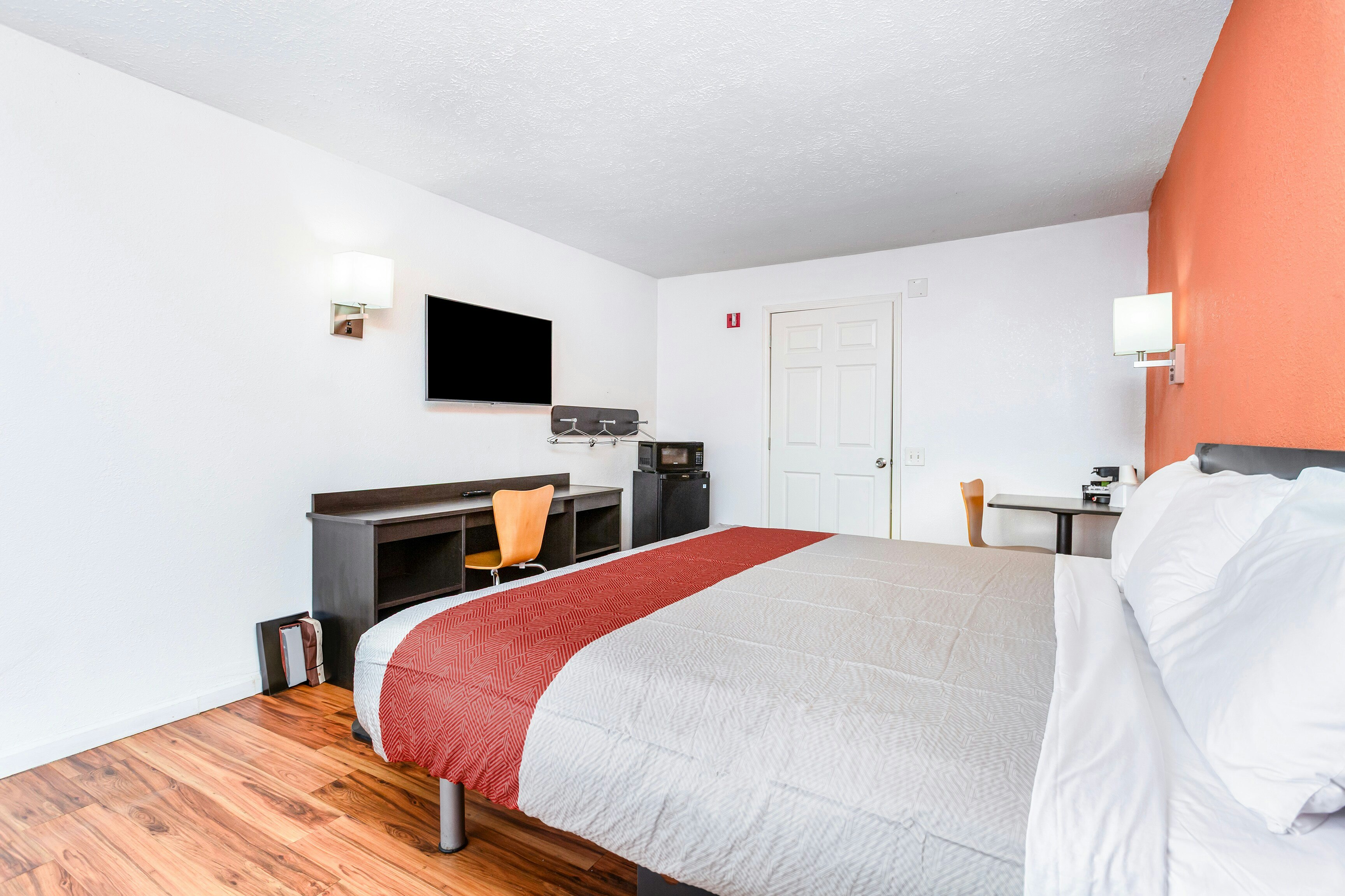 Relax Inn by OYO Columbus OH I 70 36/60
