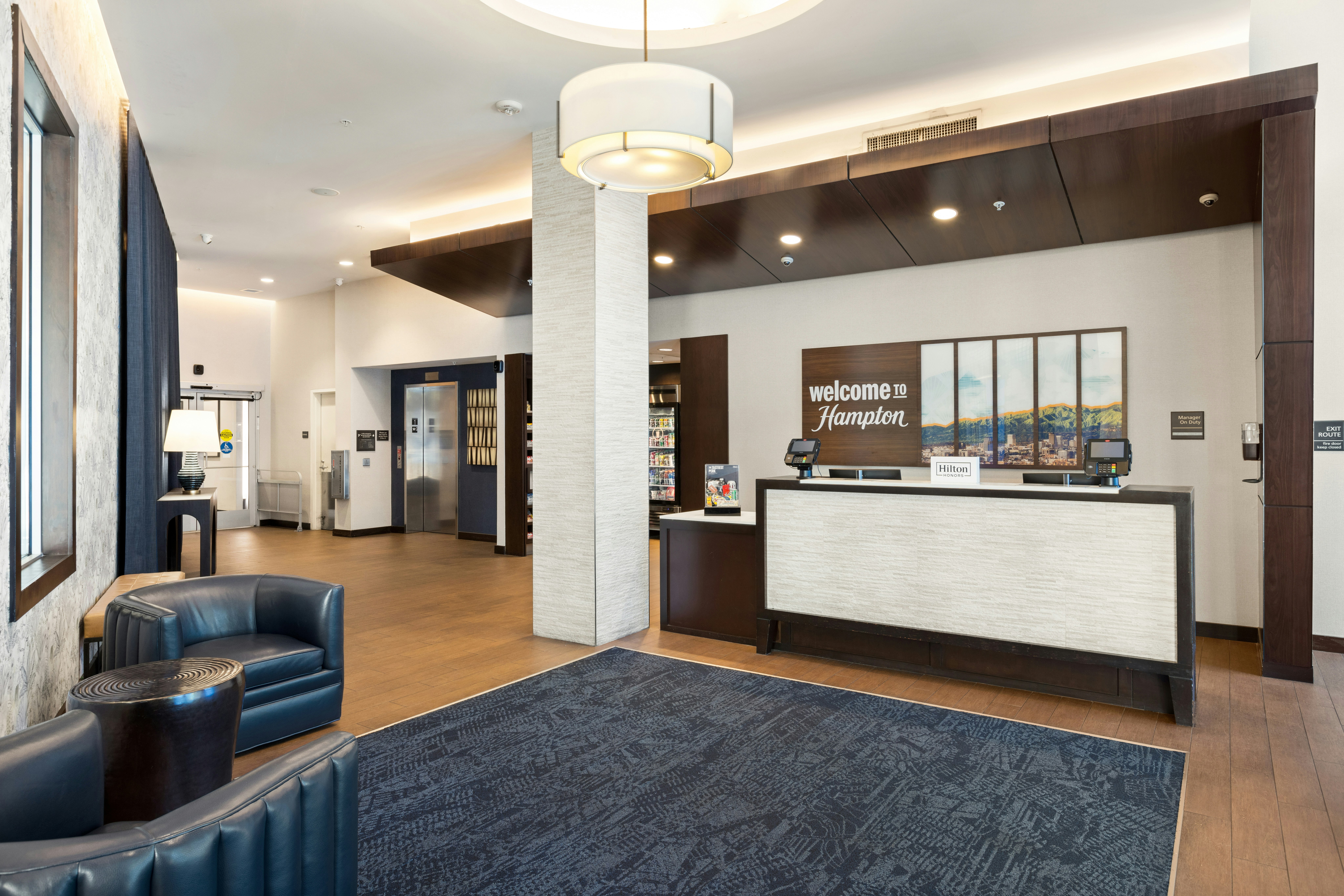 Hampton Inn And Suites Los Angeles Glendale 15/75