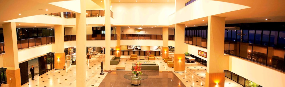 Marina Park Hotel 50/65