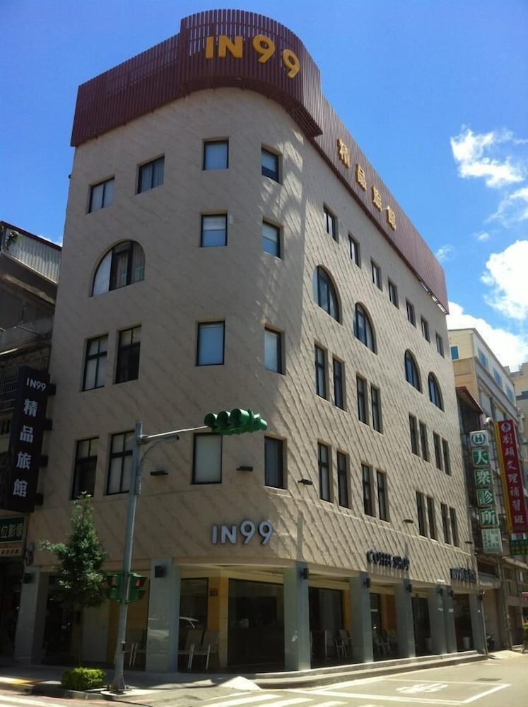 In99 Hotel 3/27
