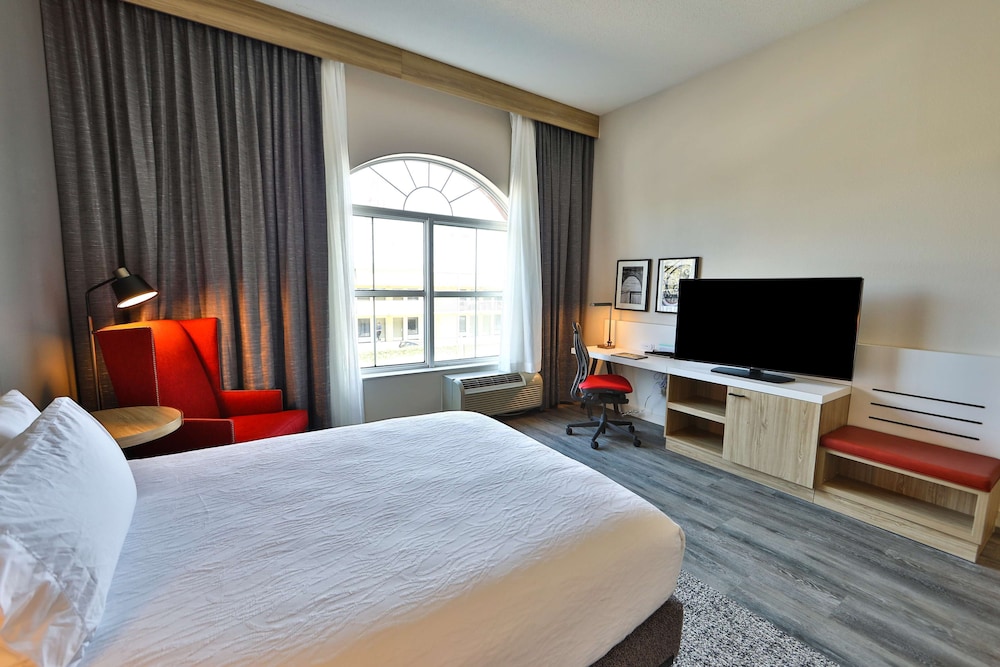 Hilton Garden Inn Savannah Historic District 14/54