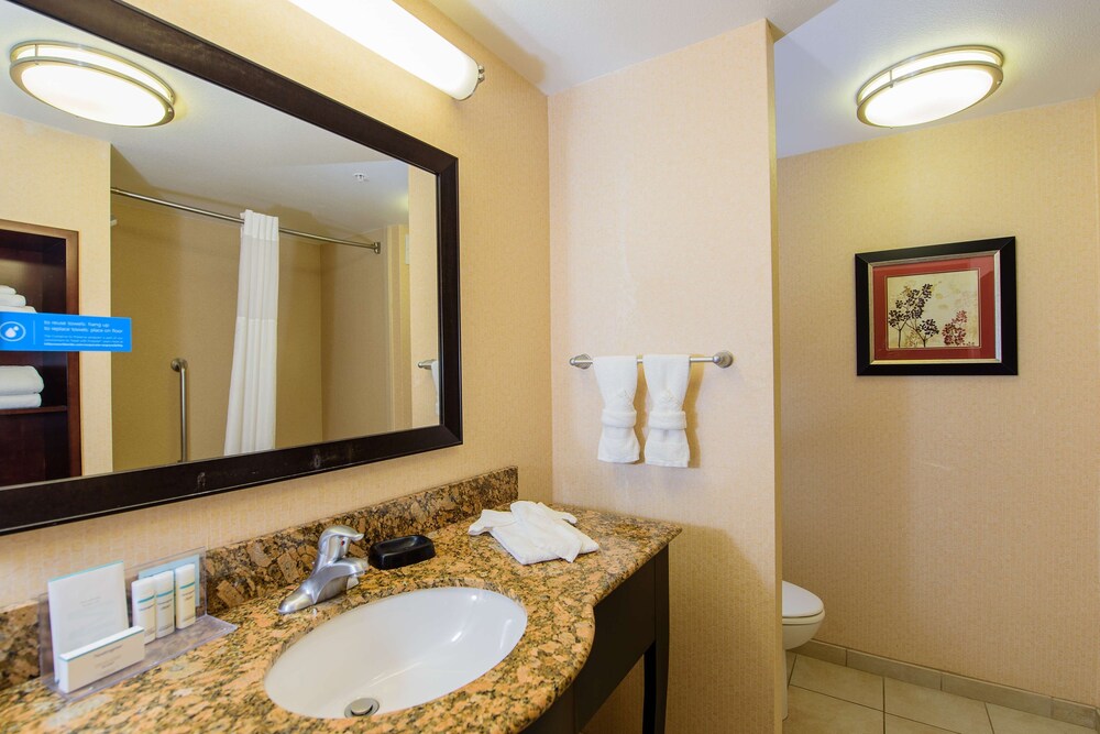 Hampton Inn & Suites Denver/Highlands Ranch 24/82