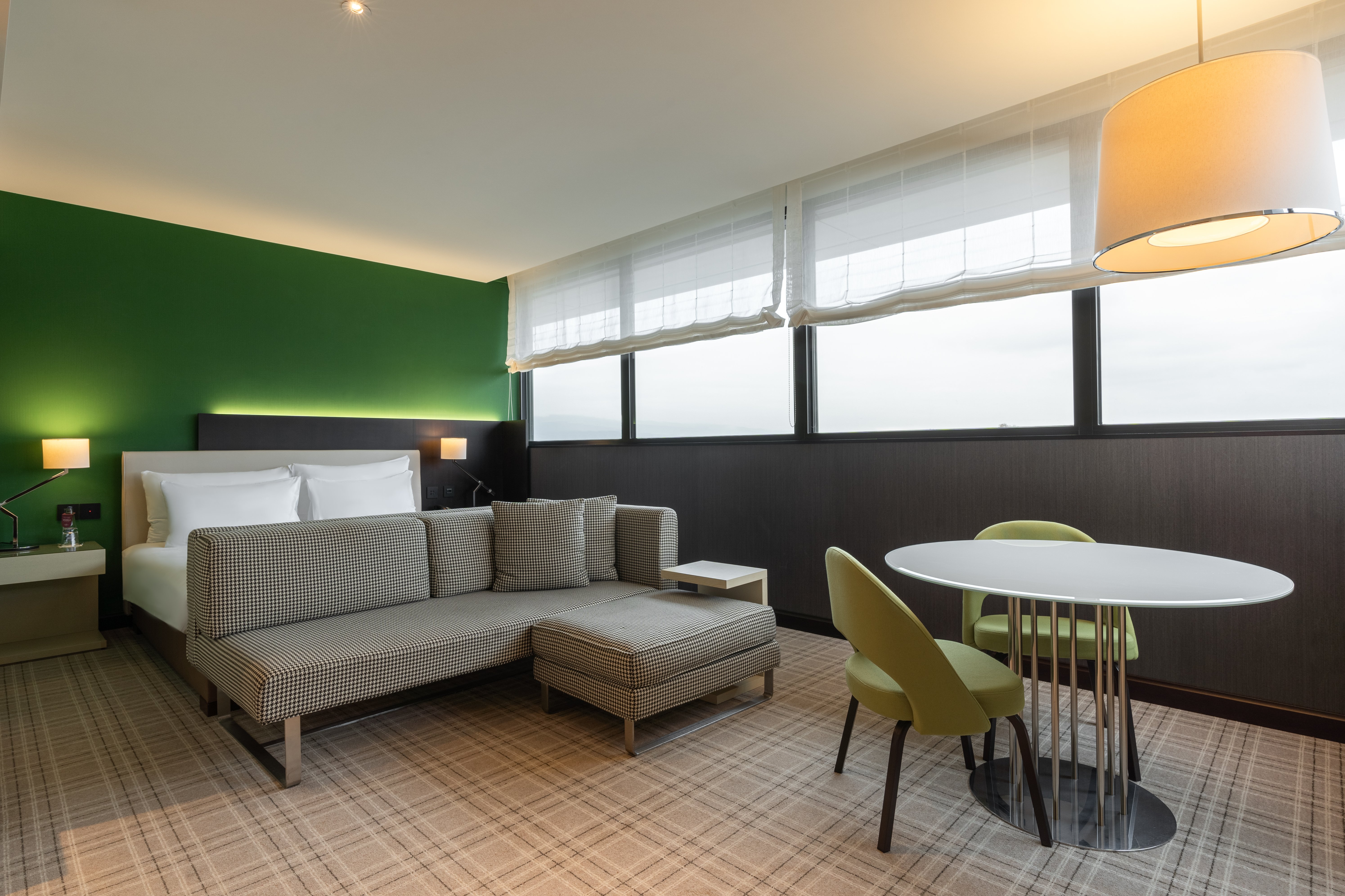 Crowne Plaza Geneva 50/82