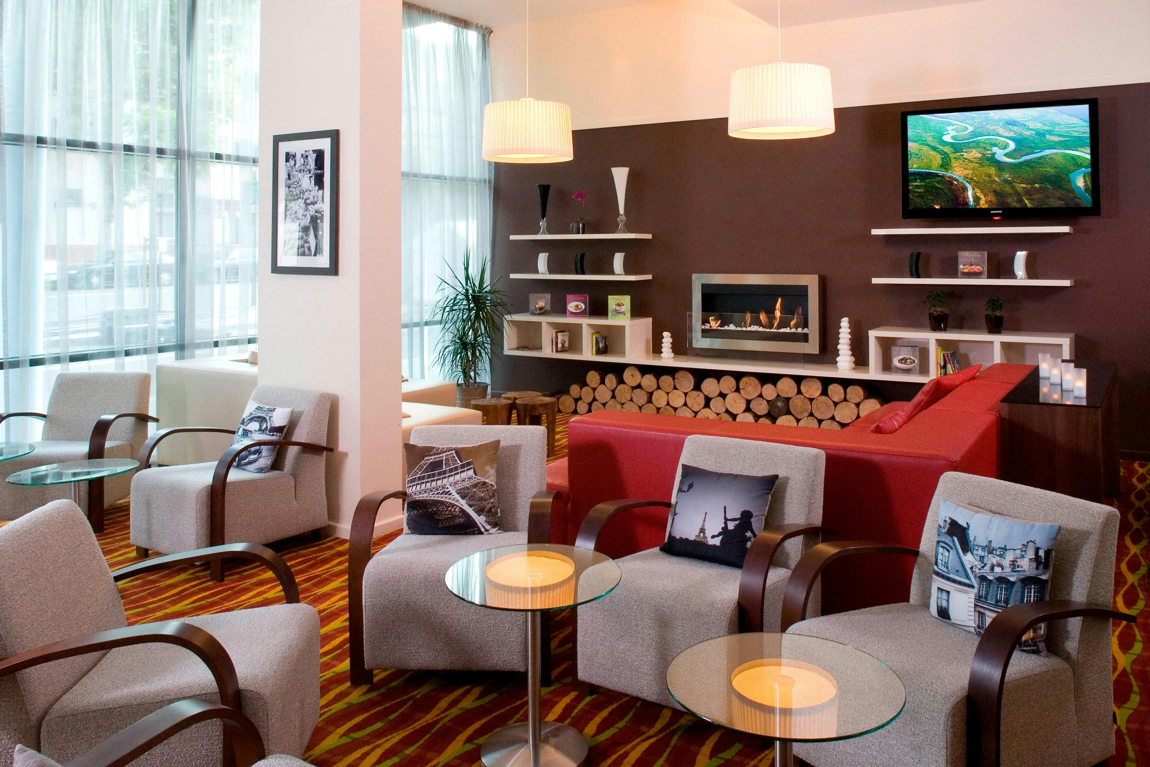 Courtyard By Marriott Paris Saint Denis 14/35