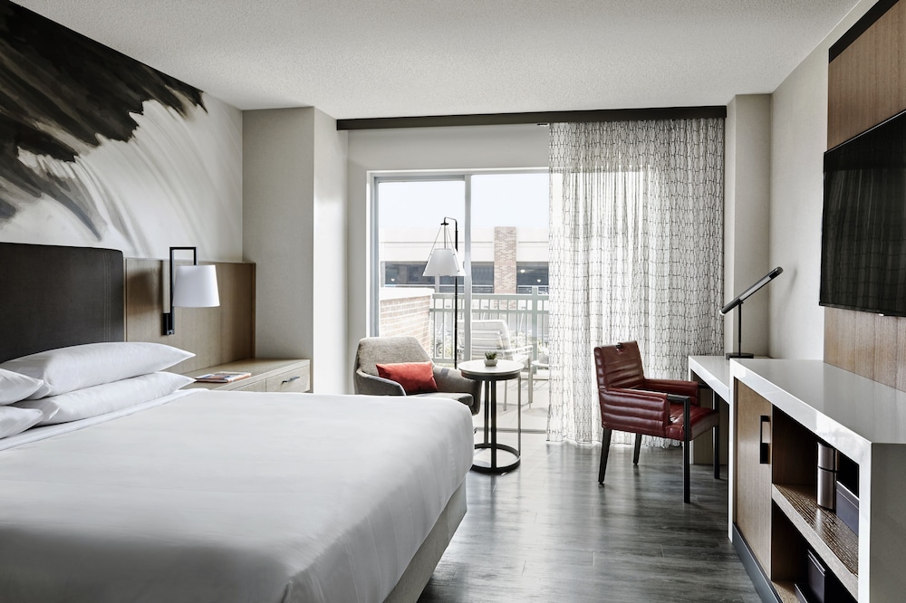 Room, King Bed, Accessible