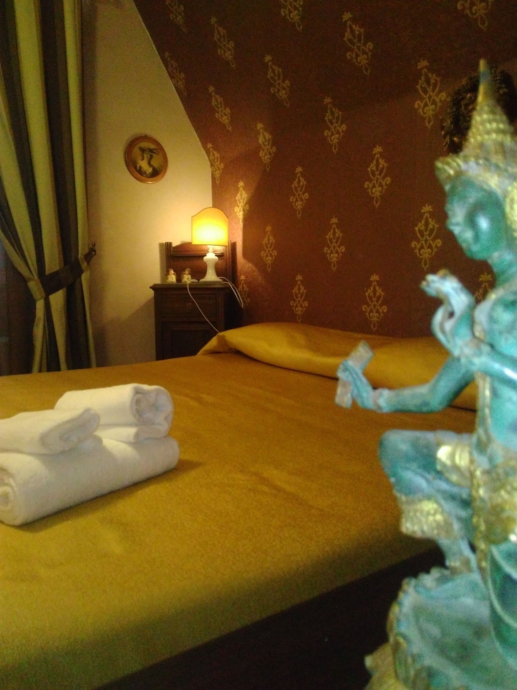 HOTEL VILLA DORATA, ETNA 13/44