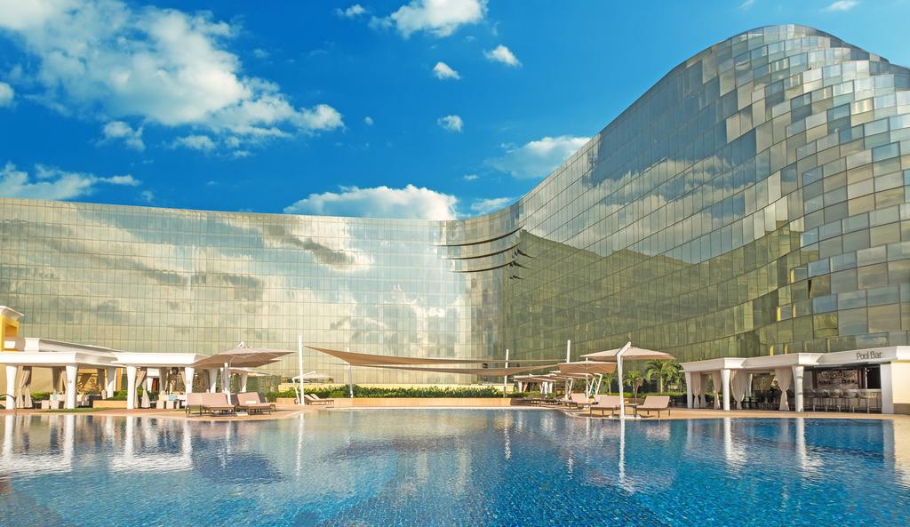 Okada Manila 40/43