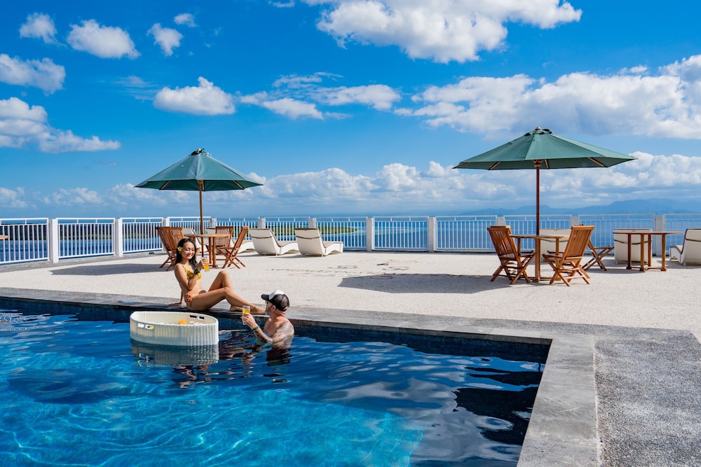 Samuh Ocean Sunset Hotel 37/50