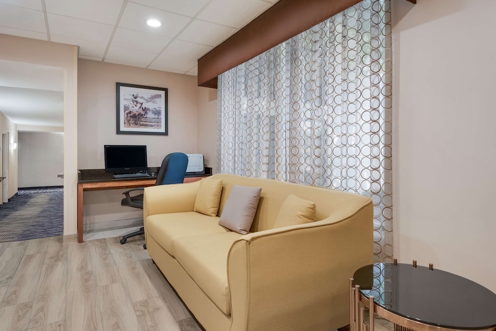 Best Western Batesville 53/73