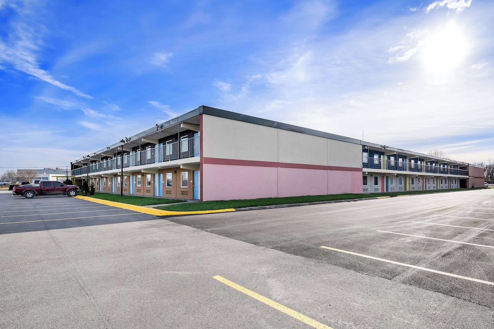 Americas Best Value Inn Danville, IL 43/50