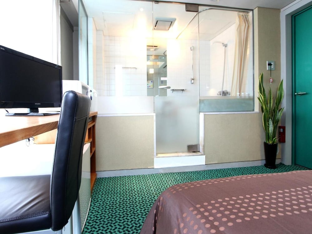 Hotel Livemax BUDGET Yumoto 37/50