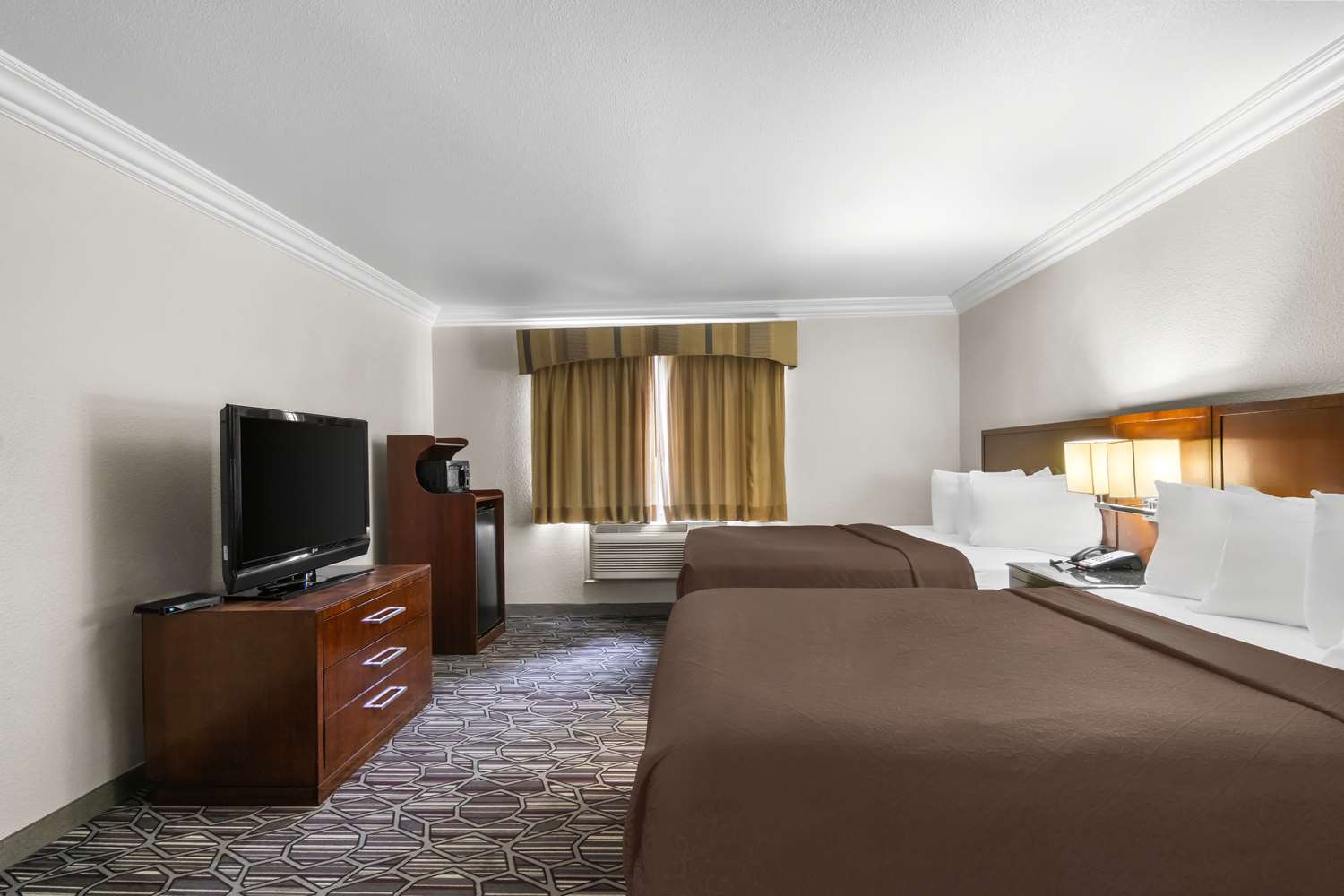 Surestay Plus Hotel By Best Western Benbrook Ft Worth 6/16