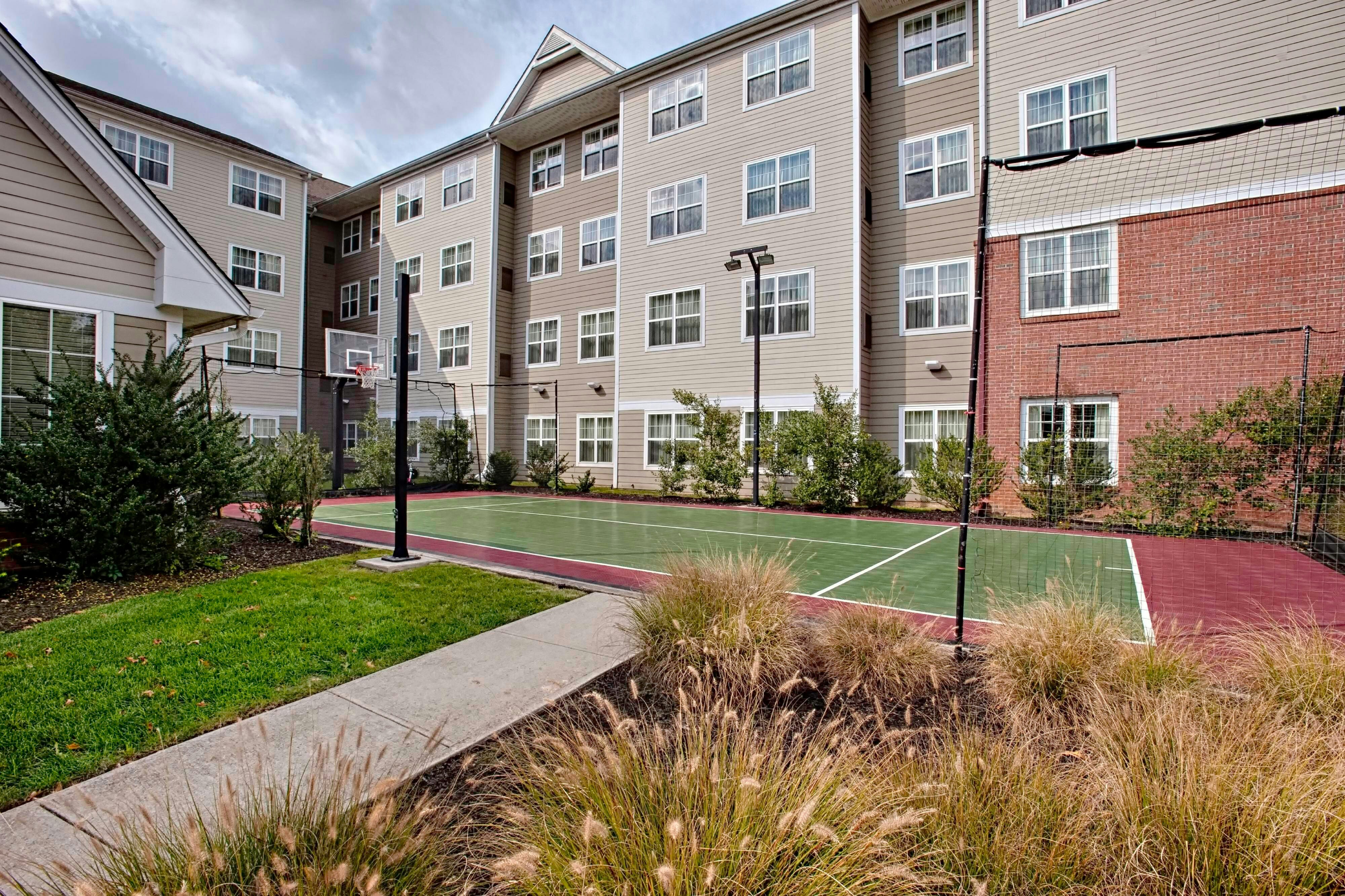 Residence Inn by Marriott Arundel Mills BWI Airport 60/62