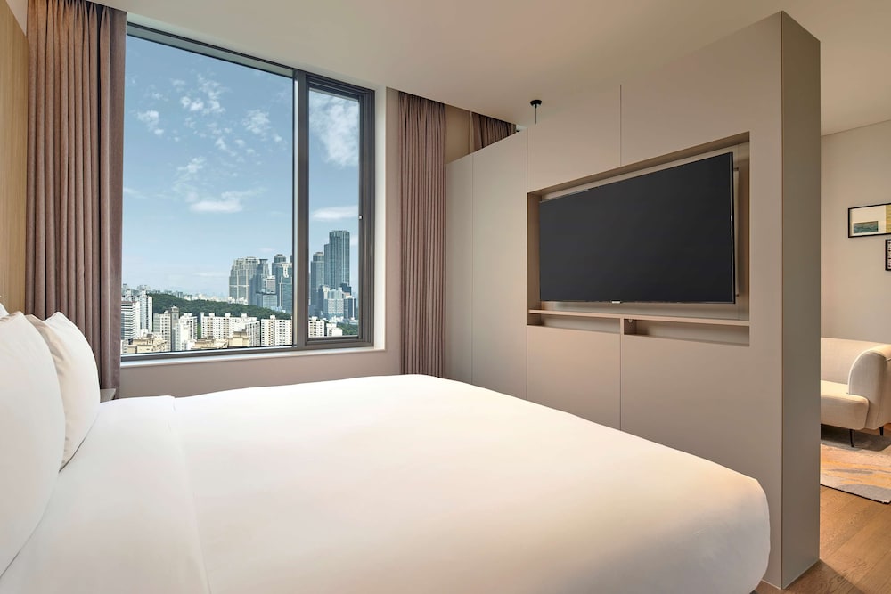 Hilton Garden Inn Seoul 30/44