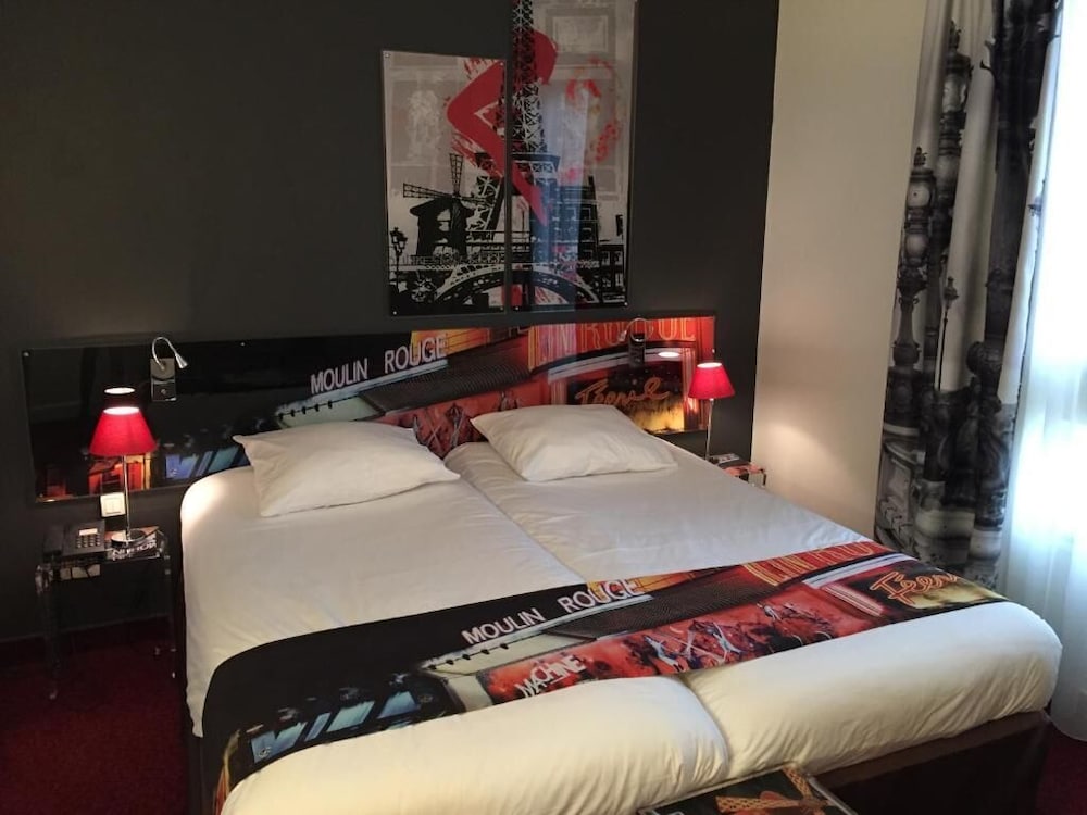 Hotel the Originals City Rueil Centre 45/67