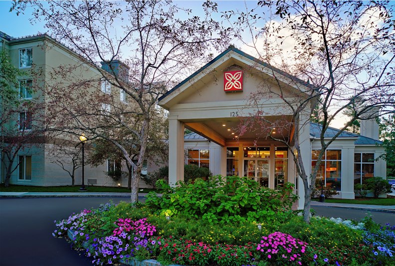 Hilton Garden Inn Saratoga Springs 2/49