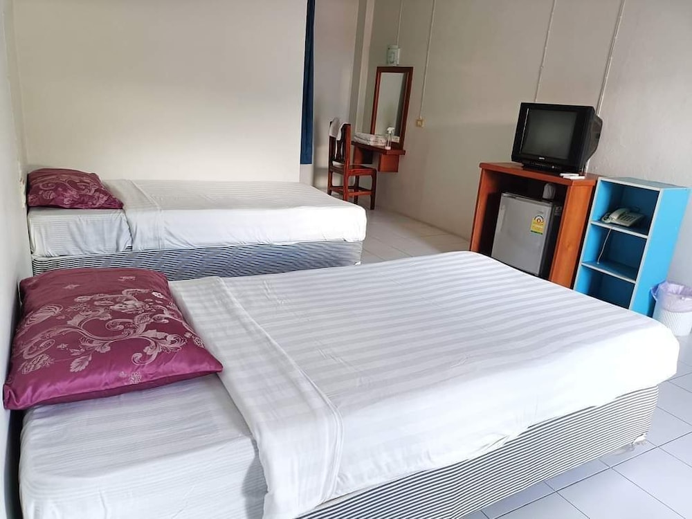 PIYAPORN HILL PARADISE HOTEL 27/58