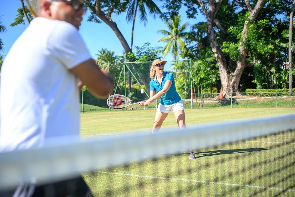 Sheraton Fiji Golf and Beach Resort 32/37