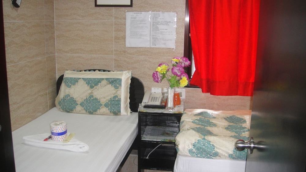 Philippine Hostel 42/45