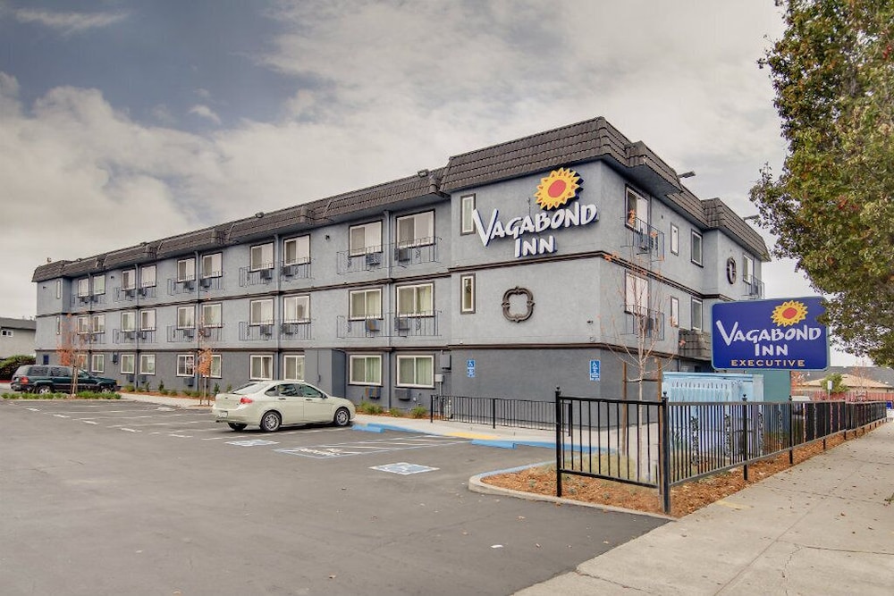 Americas Best Value Inn Hayward 51/57