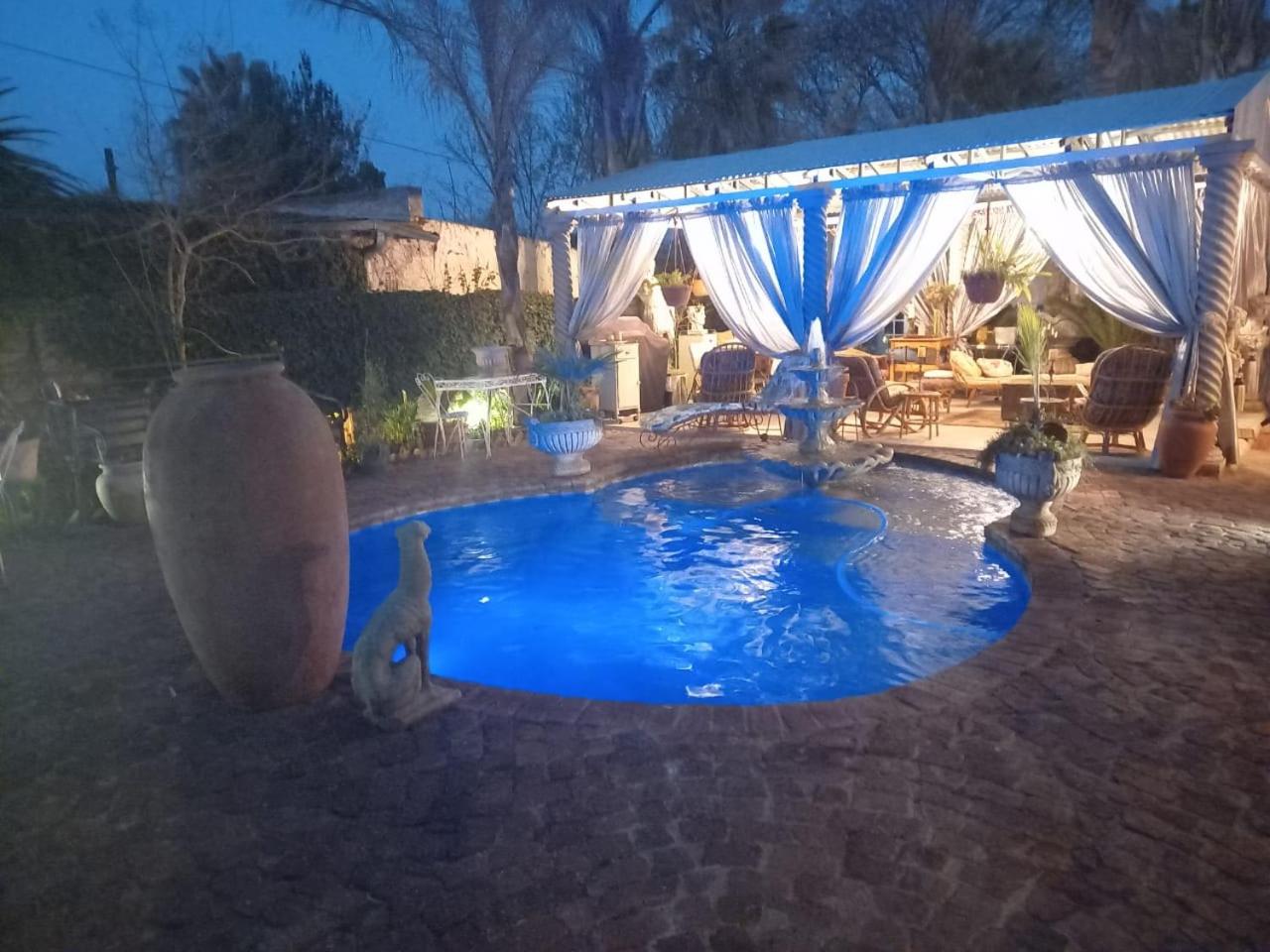 Michael-Angelo Guest House 4/19