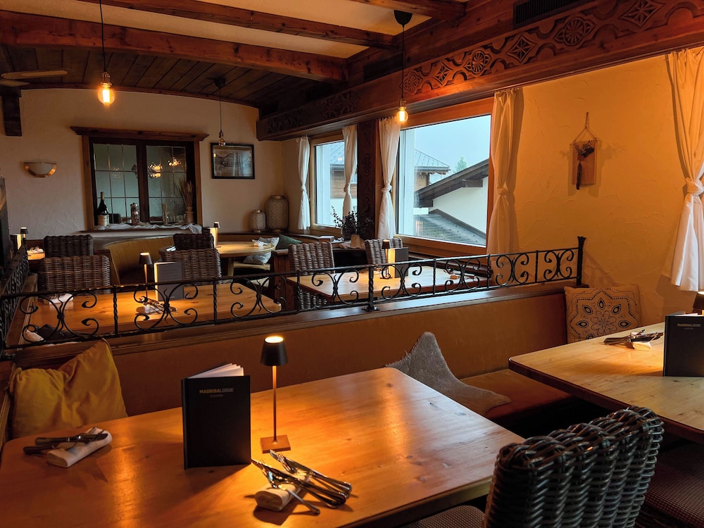 Madrisa Lodge 46/62
