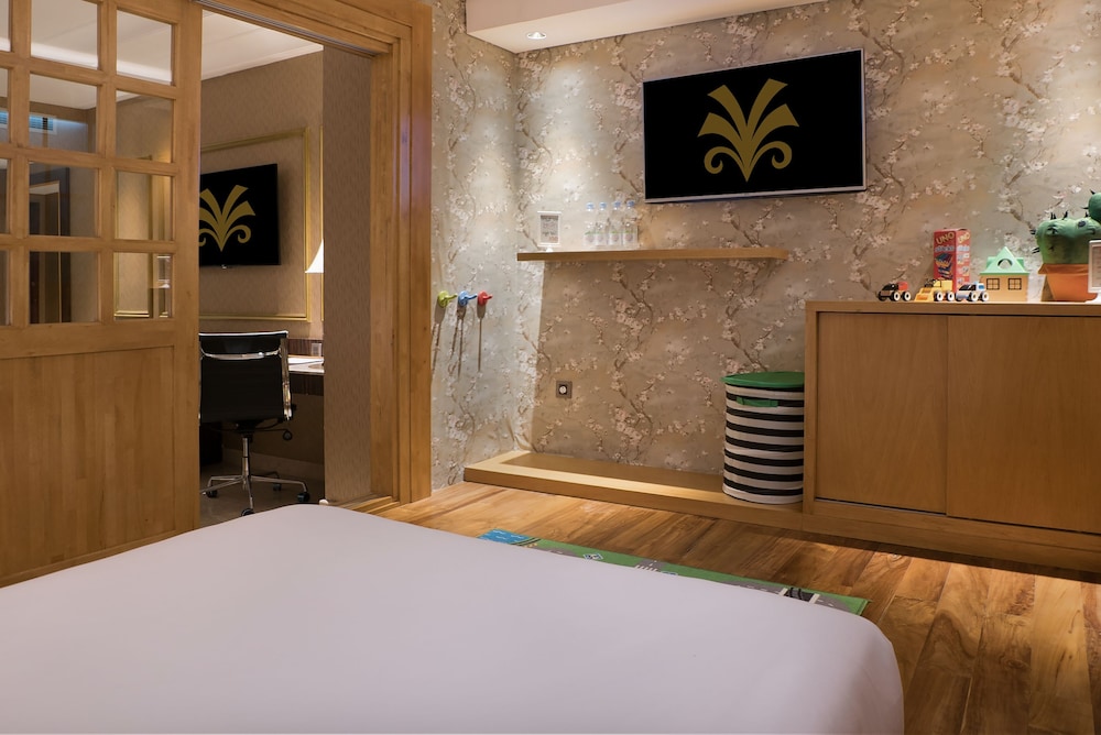 Myko Hotel And Convention Center Makassar 3/64