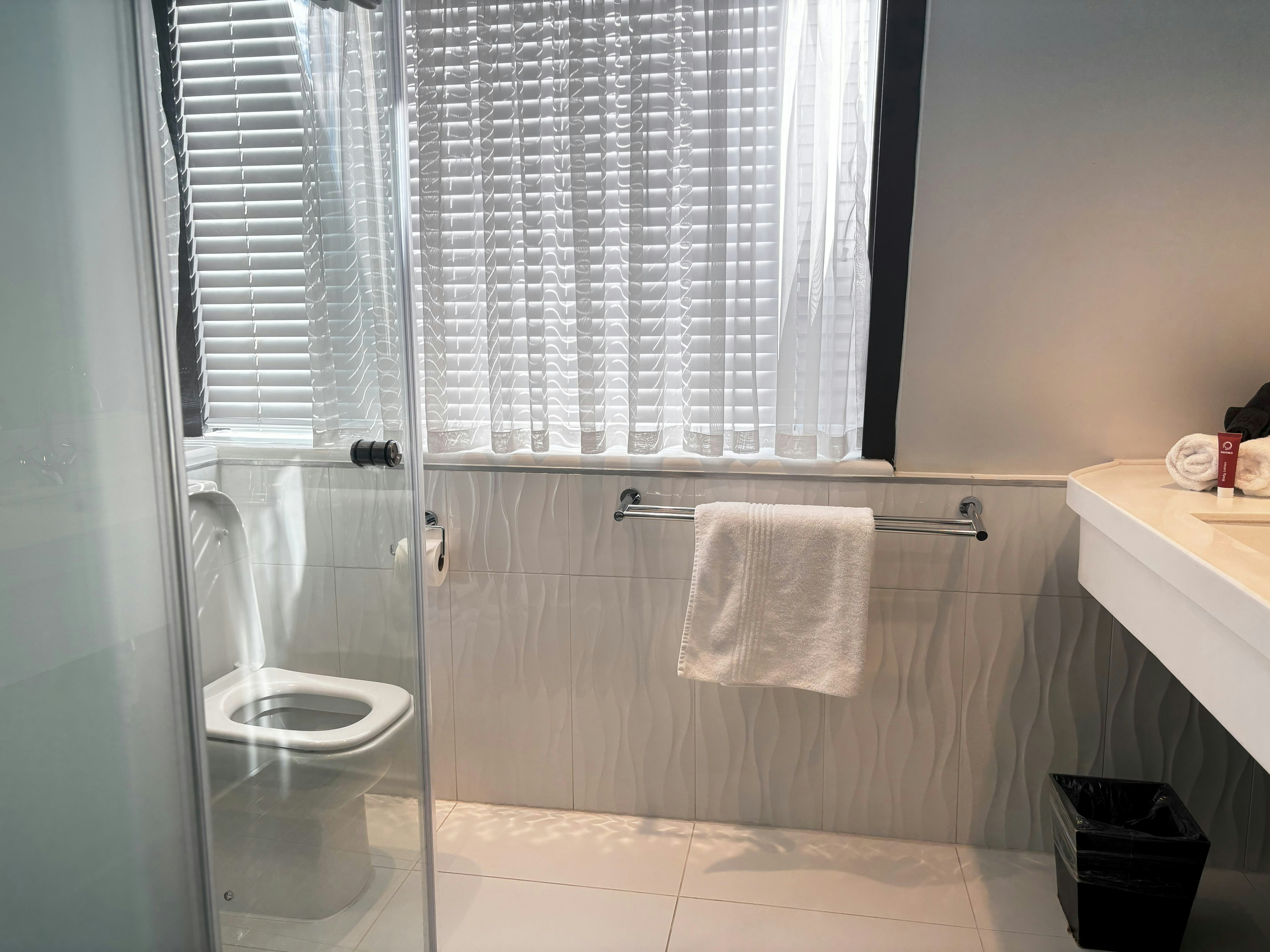 Signature Lux Hotel By Onomo Waterfront 78/79