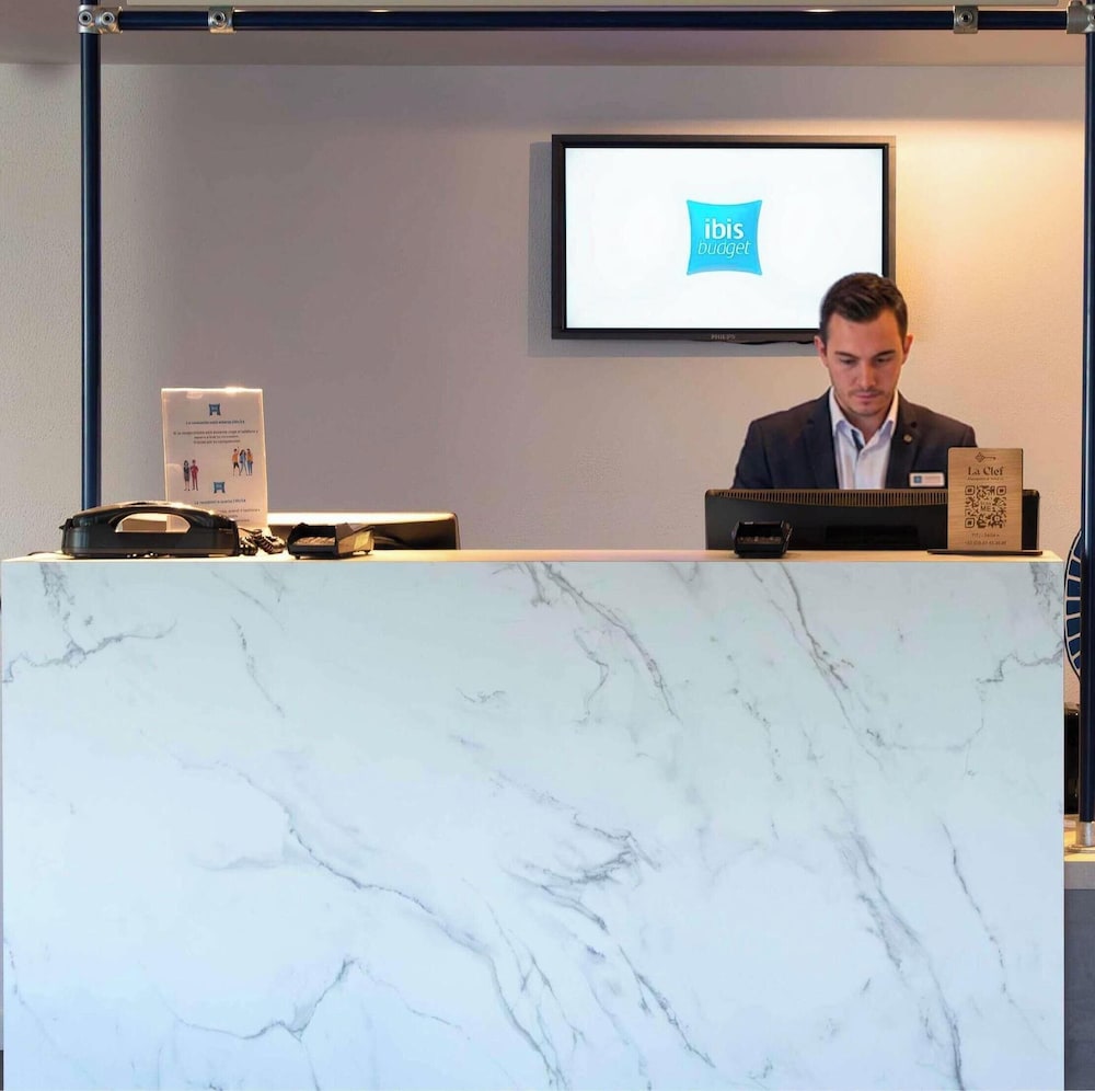 IBIS BUDGET TOULOUSE AEROPORT 18/67