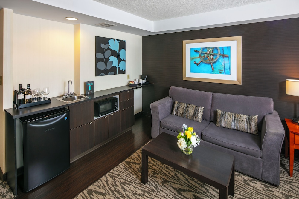 CAMBRIDGE SUITES HALIFAX HOTEL 45/64