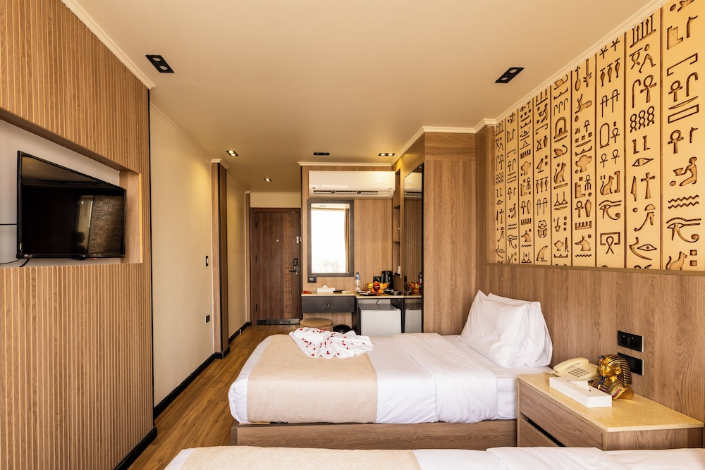 Room, King Bed, Pyramids View، Great Pyramid Inn 10/10