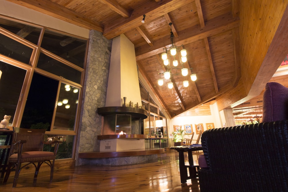 The Forest Lodge At Camp John Hay 12/75