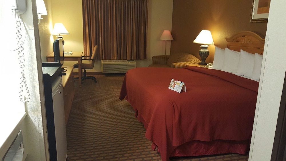 Quality Inn Elyria 16/35