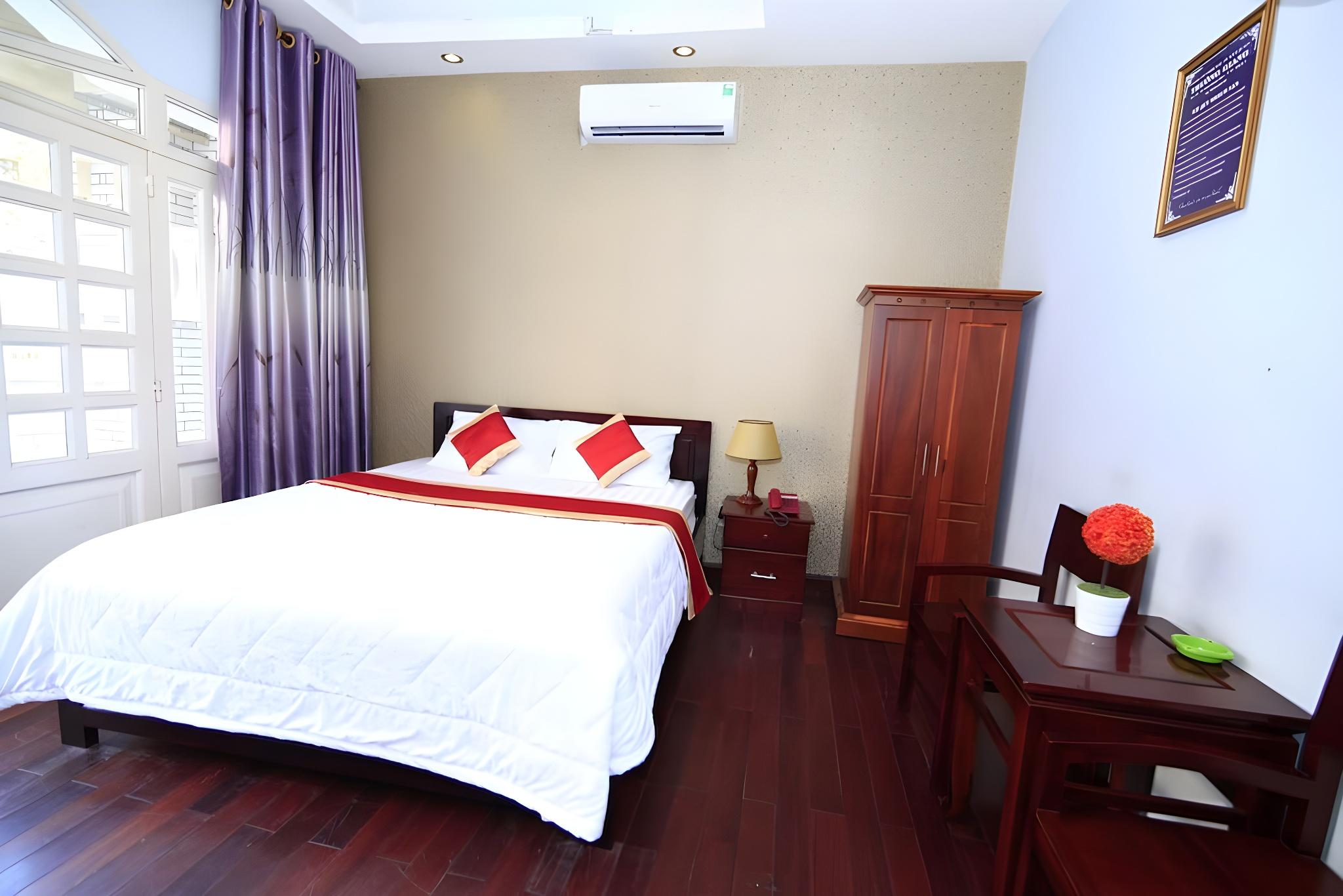 Deluxe, Double Bed