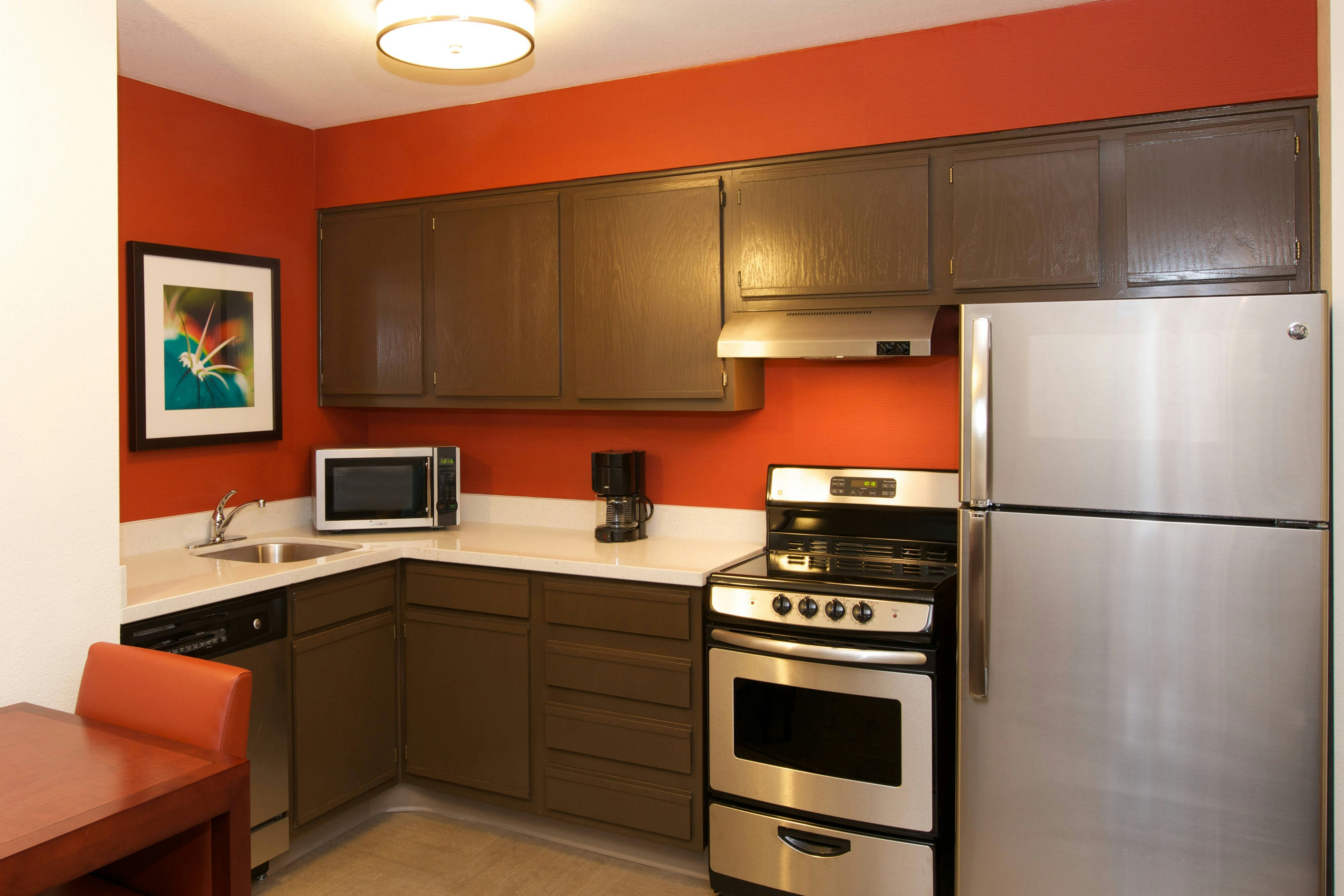 Residence Inn Phoenix Airport 13/16