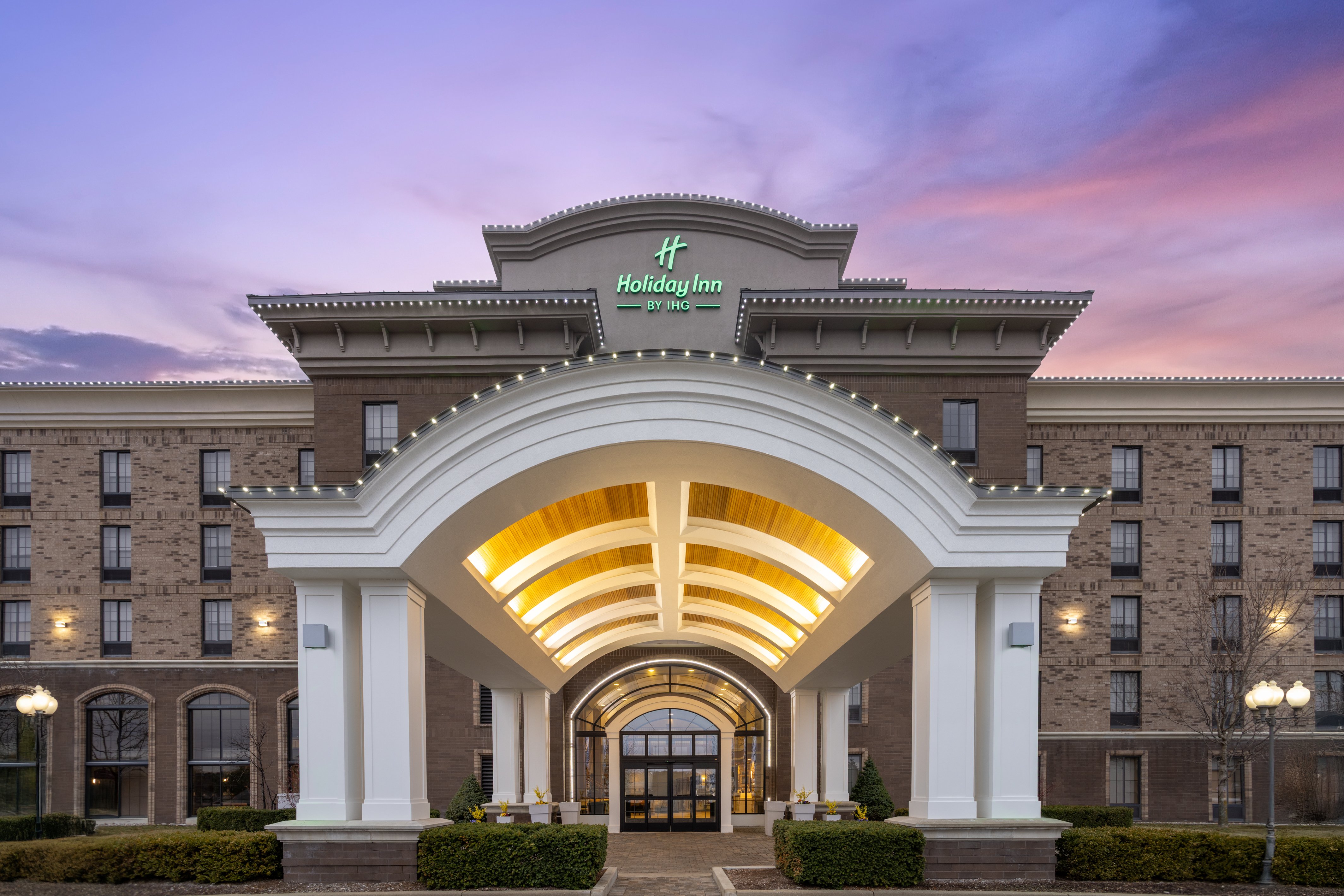 Holiday Inn Midland 6/75