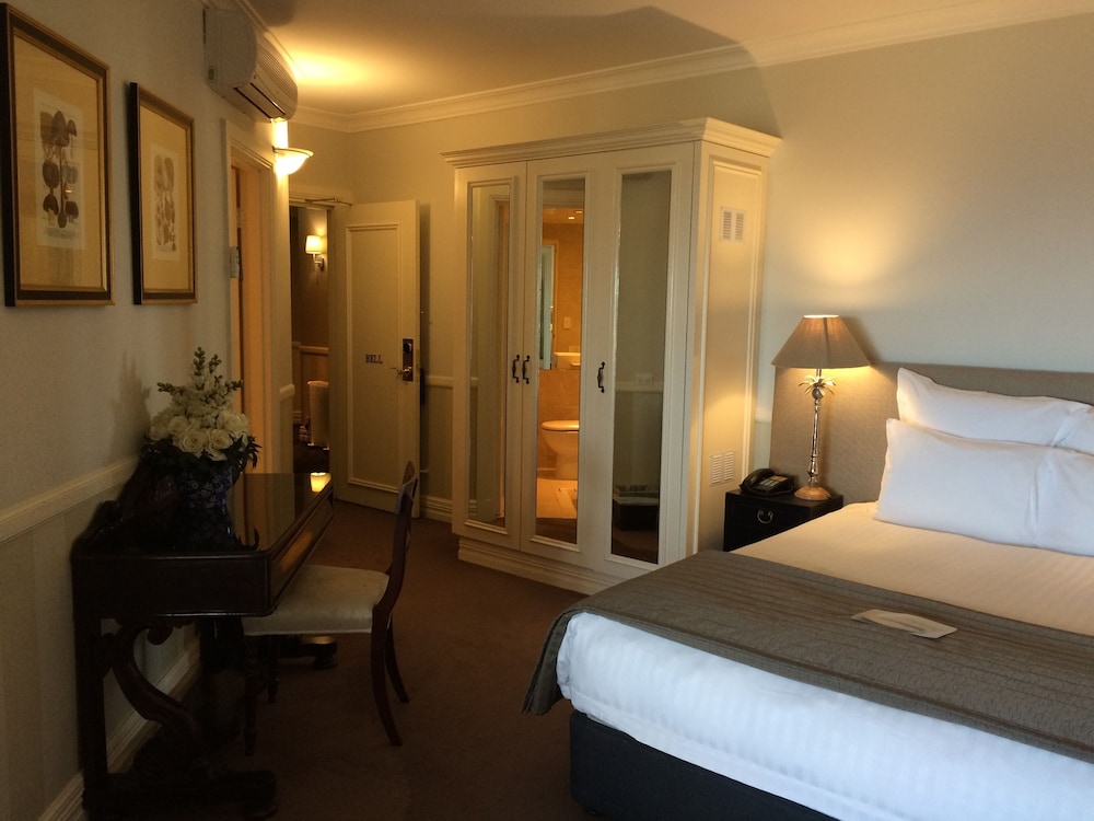 Echoes Boutique Hotel 12/63