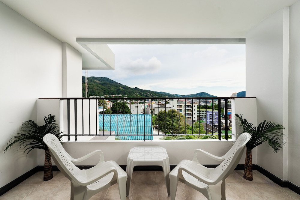 Casa Del M Resort 54/77