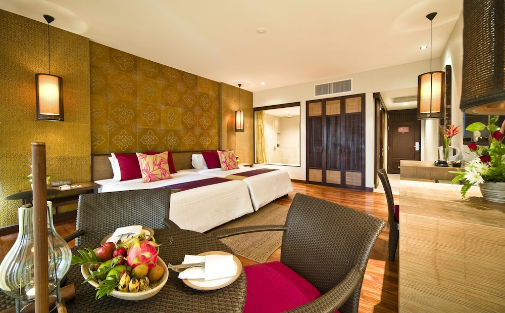 Sareeraya Villas and Suites 12/50