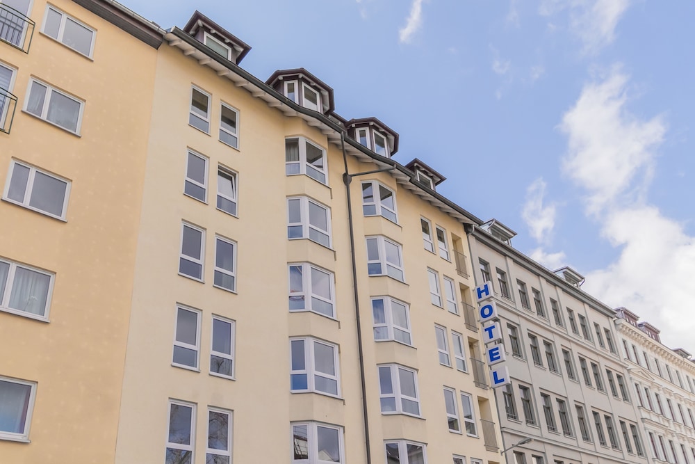 Hotel Markgraf Leipzig 8/76
