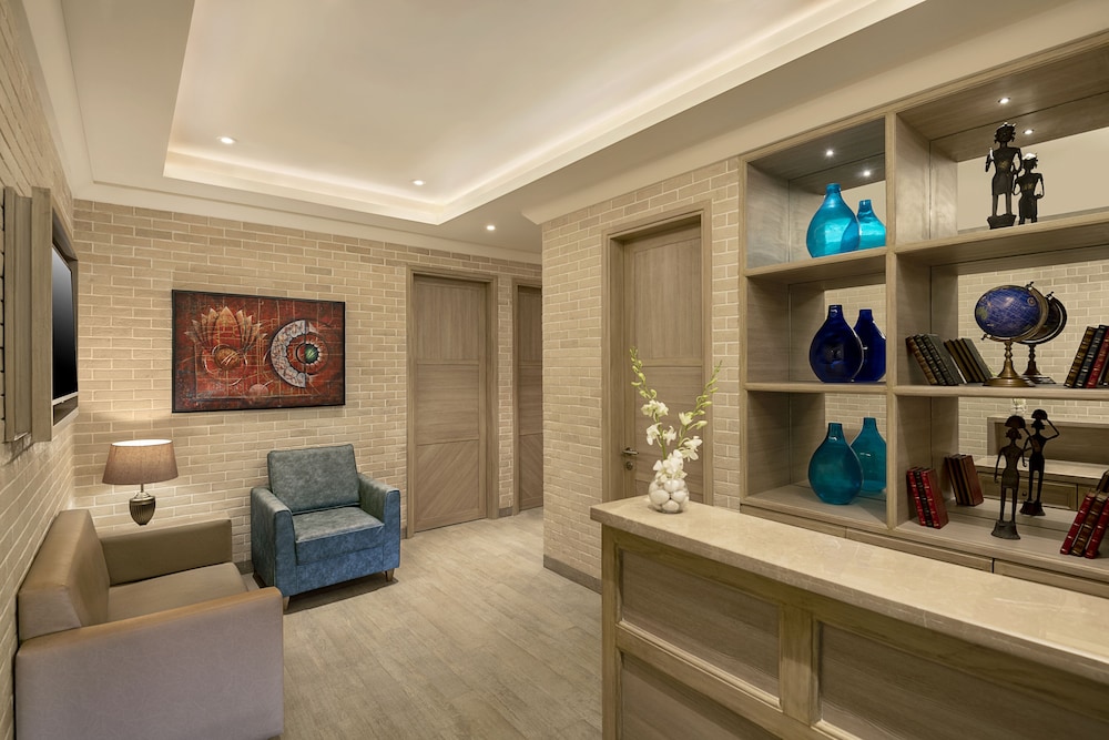 Lemon Tree Premier New Town Kolkata 14/22
