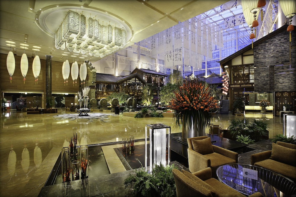 Intercontinental Chengdu Century City 63/82