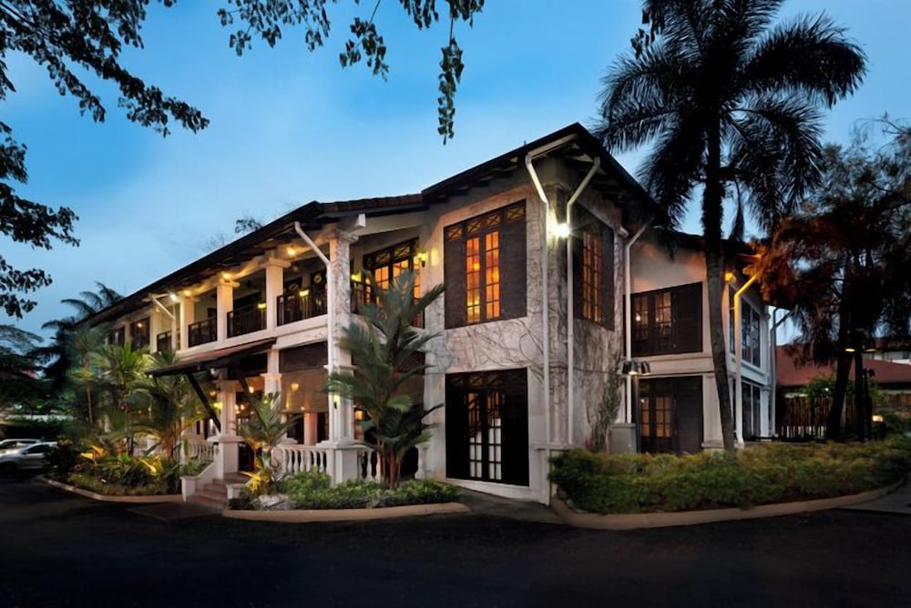 The Saujana Hotel Kuala Lumpur in SHAH ALAM