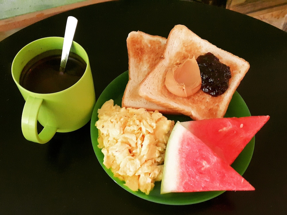 PODs ザ バックパッカーズ ホーム&カフェ 写真2