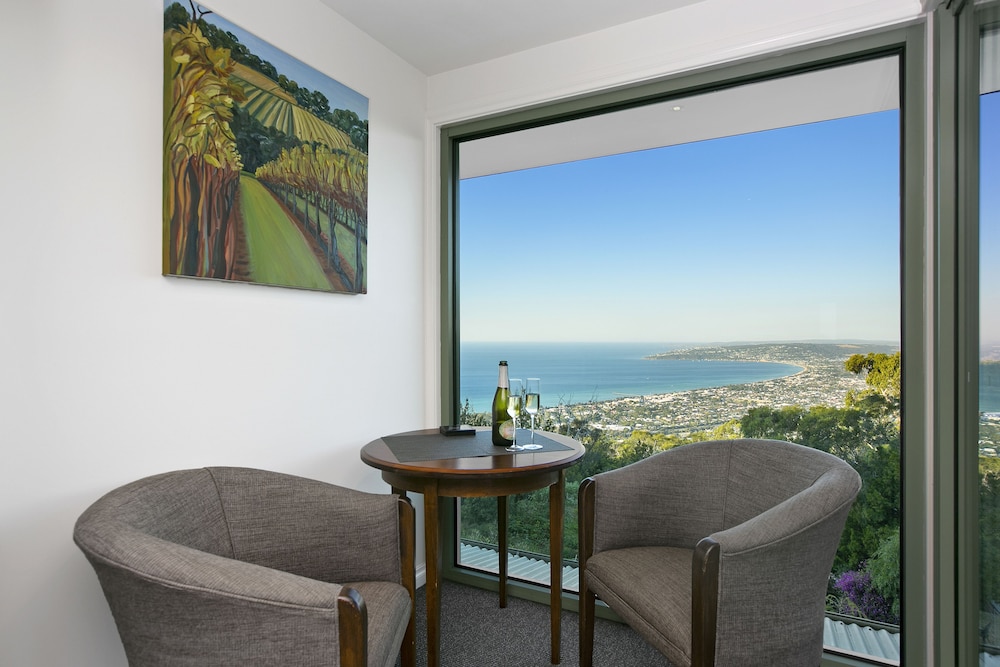 Arthurs Superb Views Luxury Retreat 19/43