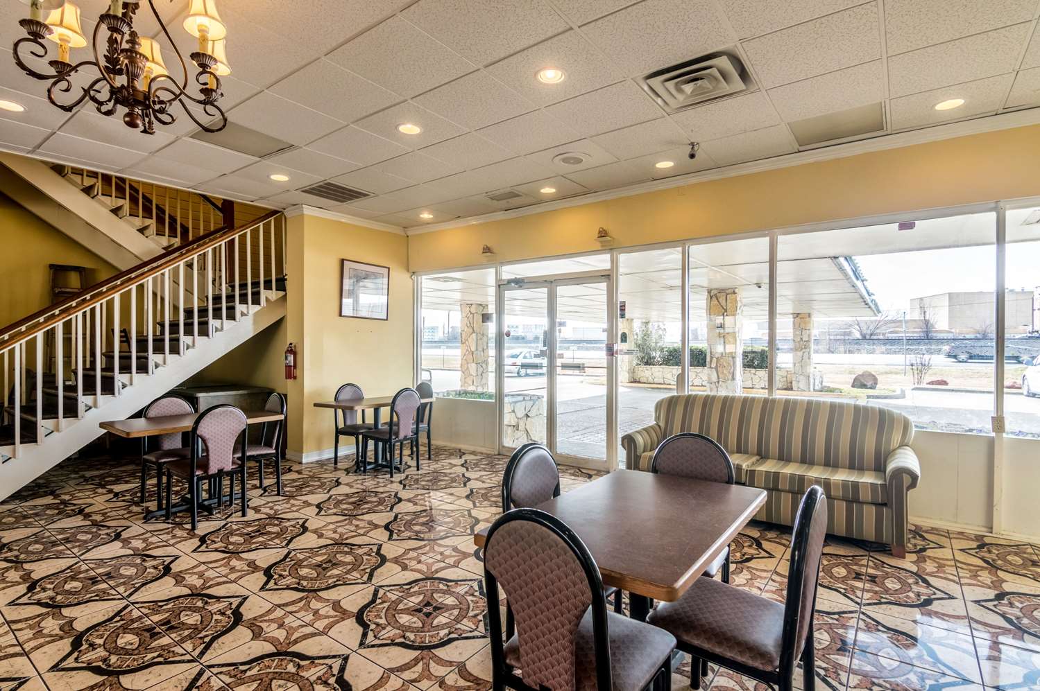 Rodeway Inn Arlington Entertainment District Area 27/41