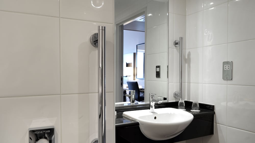 Crowne Plaza Nottingham 47/48