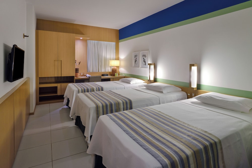 CLASSIC, TRIPLE, 3 BEDS